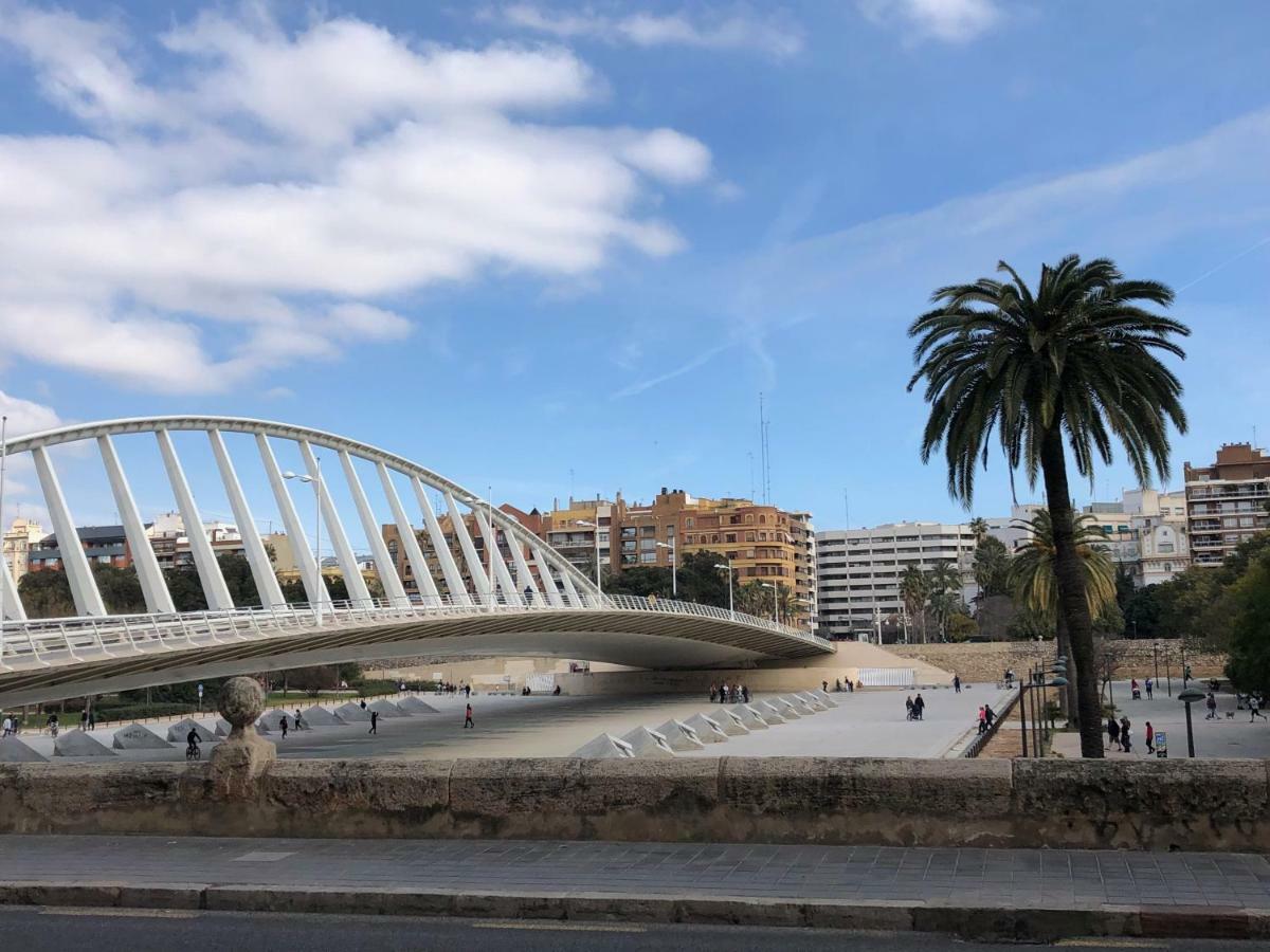 Colón Market Downtown Valencia Buitenkant foto